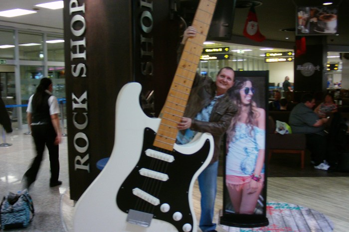 f304c8fe-a646-45ad-a5fd-6a6898dcbed2