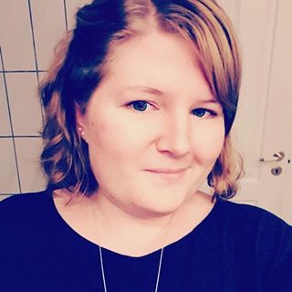 Maria E. L. Thomassen.